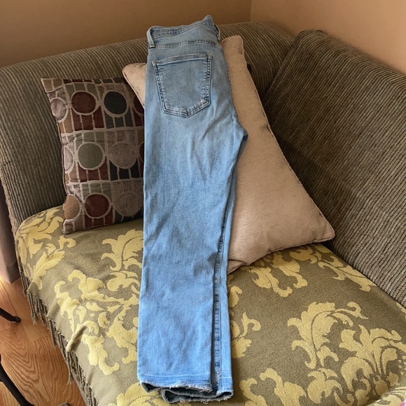 Citizens of Humanity Rocket Crop Mid Rise Jeans - Picture 4 of 8